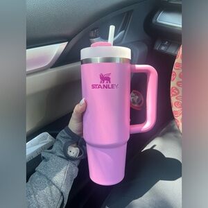 PEONY PINK 30oz STANLEY